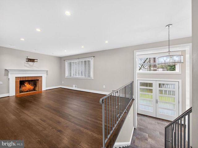 5807 MAIDEN LN, Bethesda, MD 20817