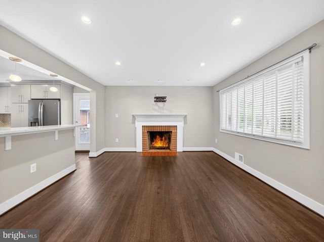 5807 MAIDEN LN, Bethesda, MD 20817