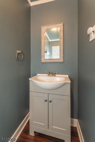 2404 Tudor Ct, Hillsborough Twp., NJ 08844