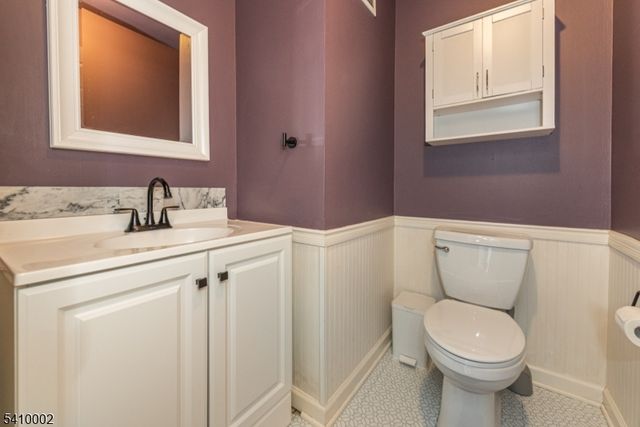 2404 Tudor Ct, Hillsborough Twp., NJ 08844