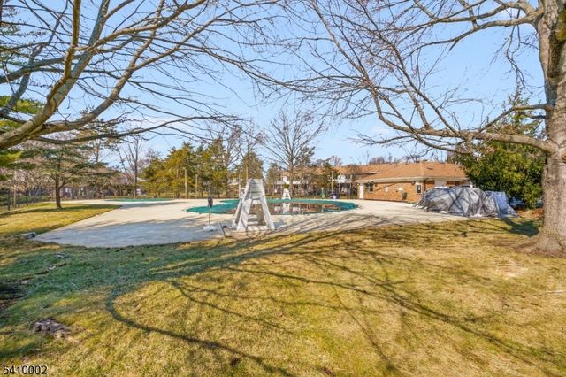 2404 Tudor Ct, Hillsborough Twp., NJ 08844