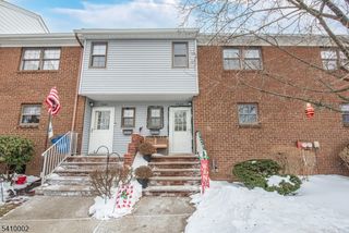 2404 Tudor Ct, Hillsborough Twp., NJ 08844