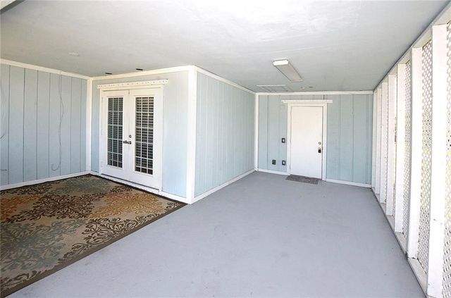 110 6th Court SW, Vero Beach, FL 32962