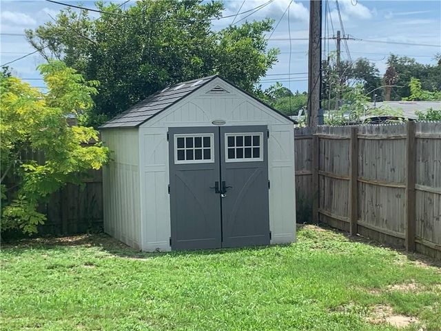 110 6th Court SW, Vero Beach, FL 32962