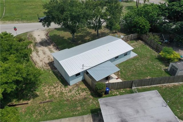 110 6th Court SW, Vero Beach, FL 32962