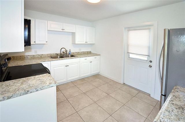 110 6th Court SW, Vero Beach, FL 32962