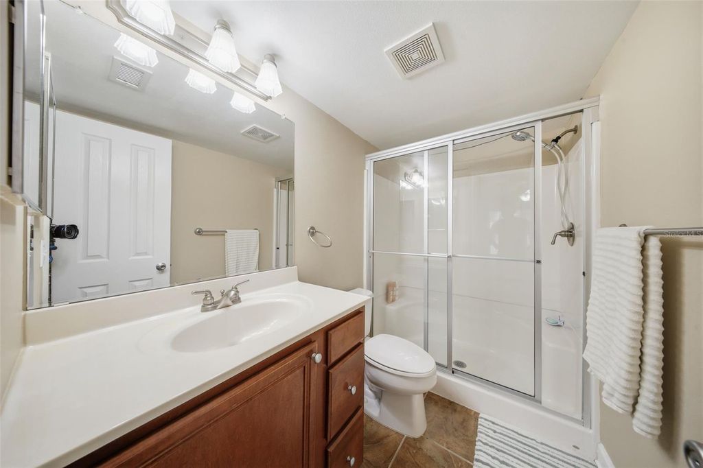 Image 17 of property listing at 4890 CONWAY ROAD 66, Orlando, FL 32812