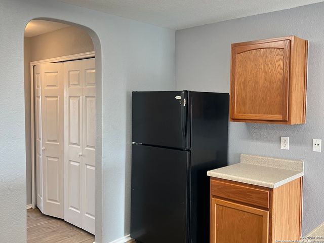 6906 Opal Cliffs, Converse, TX 78109