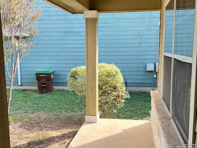 6906 Opal Cliffs, Converse, TX 78109