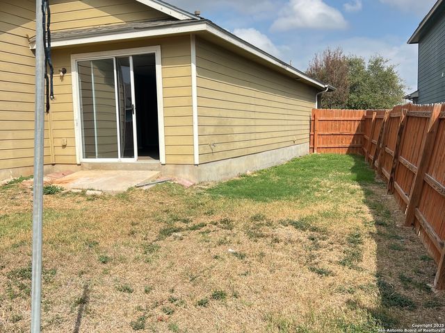 6906 Opal Cliffs, Converse, TX 78109