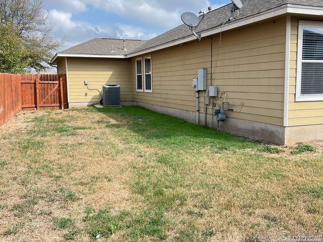 6906 Opal Cliffs, Converse, TX 78109