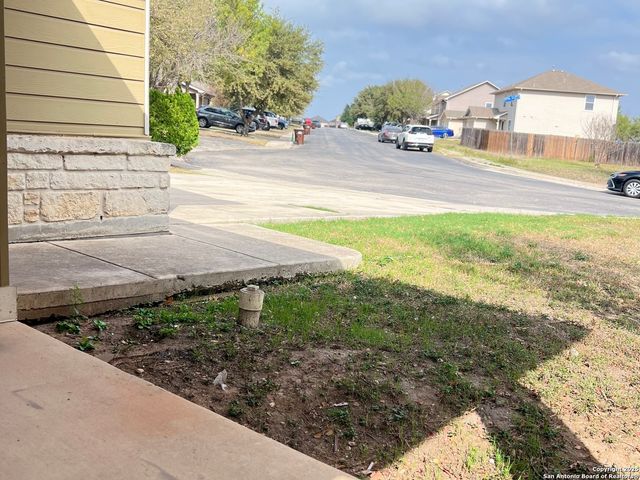 6906 Opal Cliffs, Converse, TX 78109