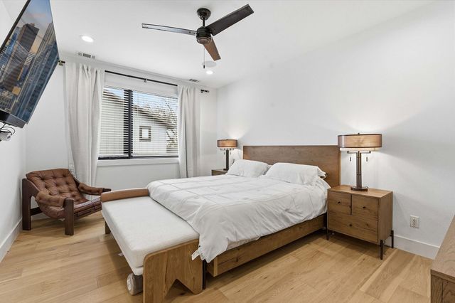 606A Clifford DR, Austin, TX 78745