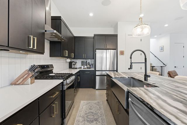 606A Clifford DR, Austin, TX 78745