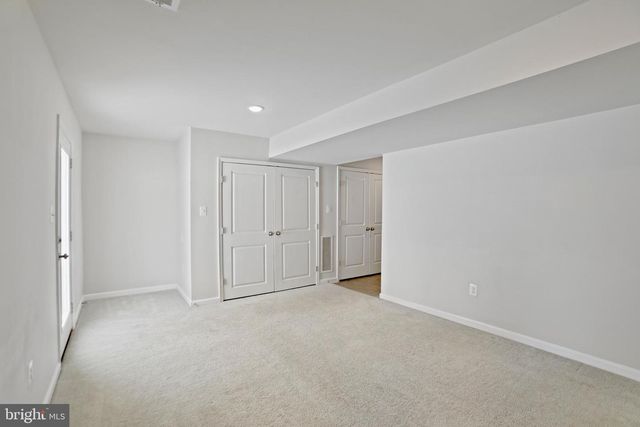 30 SCOTER RD, Hedgesville, WV 25427