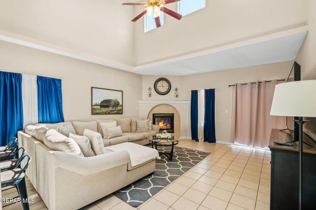 632 Paseo Hermoso Drive, Horizon City, TX 79928