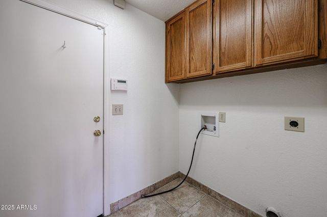 6910 W KIMBERLY Way, Glendale, AZ 85308