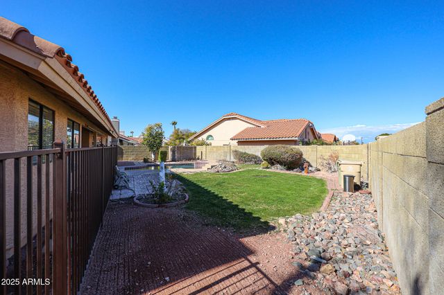 6910 W KIMBERLY Way, Glendale, AZ 85308