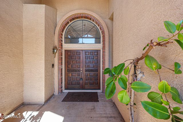 6910 W KIMBERLY Way, Glendale, AZ 85308