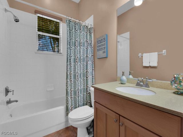 12024 Cypress Links DR, Fort Myers, FL 33913