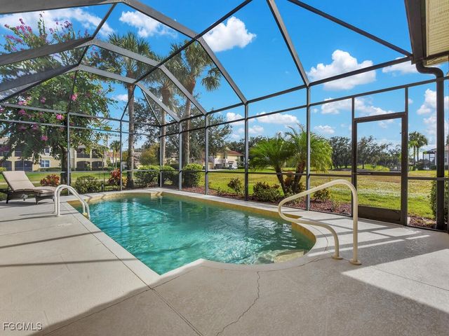 12024 Cypress Links DR, Fort Myers, FL 33913