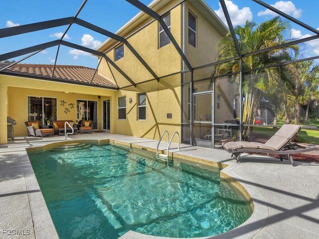 12024 Cypress Links DR, Fort Myers, FL 33913