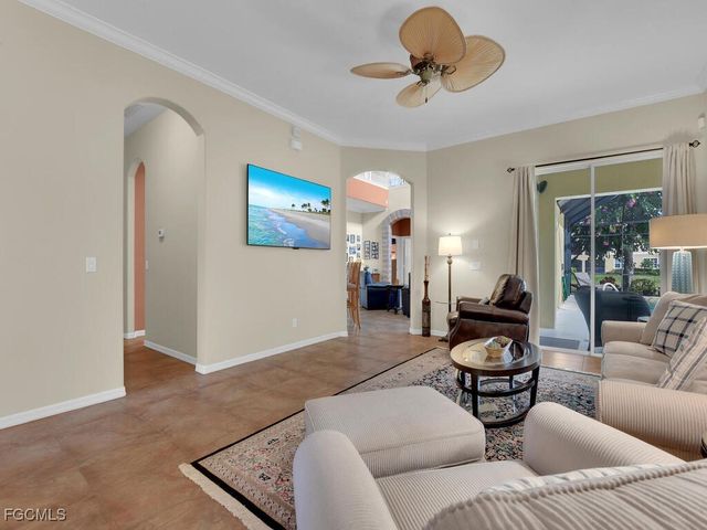 12024 Cypress Links DR, Fort Myers, FL 33913