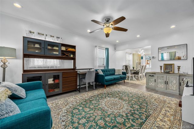 7717 85th Street, Glendale, NY 11385