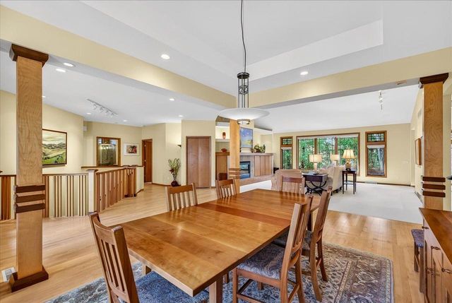 38 Hawk Feather Circle, Madison, WI 53717