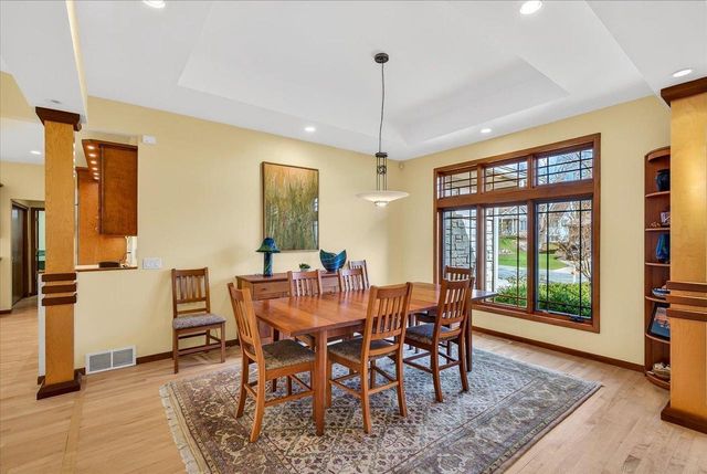 38 Hawk Feather Circle, Madison, WI 53717