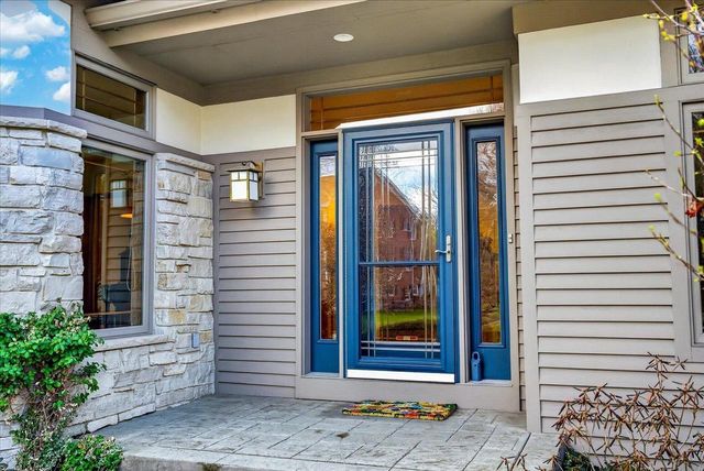 38 Hawk Feather Circle, Madison, WI 53717