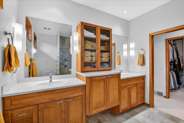 38 Hawk Feather Circle, Madison, WI 53717