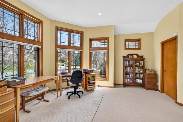 38 Hawk Feather Circle, Madison, WI 53717