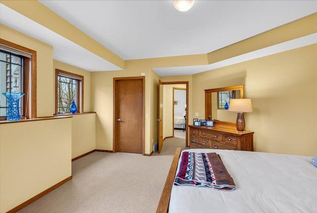 38 Hawk Feather Circle, Madison, WI 53717