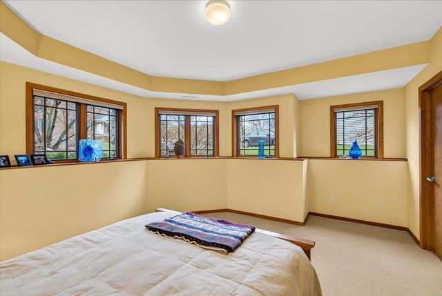 38 Hawk Feather Circle, Madison, WI 53717