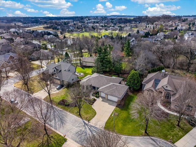 38 Hawk Feather Circle, Madison, WI 53717