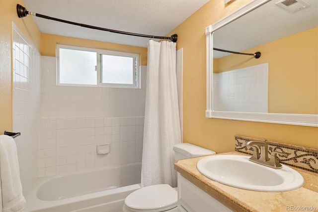 10791 Wheatfield Lane, Parker, CO 80138