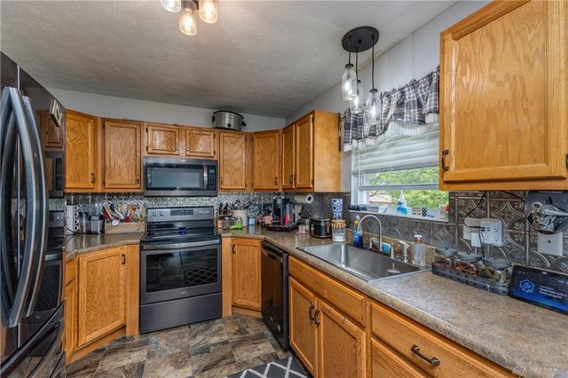 2014 Clearstream Way 2014 Clearstream Way, Englewood, OH 45322
