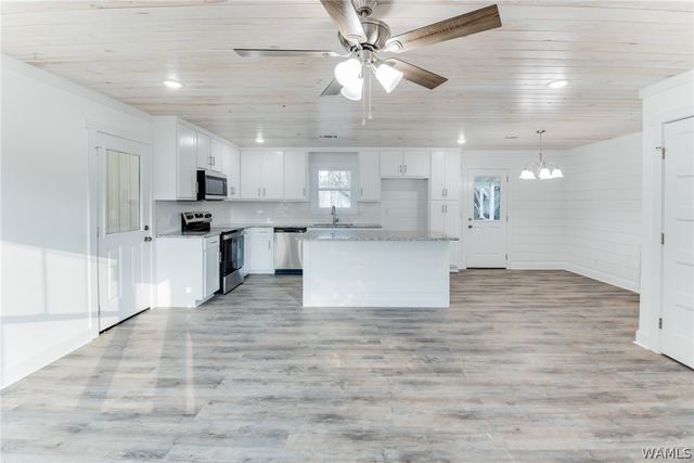 2803 25th Avenue, Northport, AL 35476