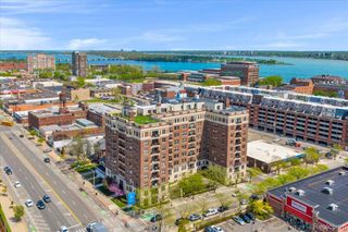 2900 E Jefferson Avenue D601, Detroit, MI 48207