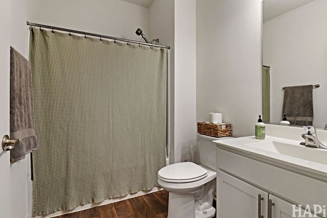 1200 Redtail Circle, Woodstock, IL 60098