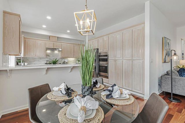 2122 Vizcaya Way, Campbell, CA 95008