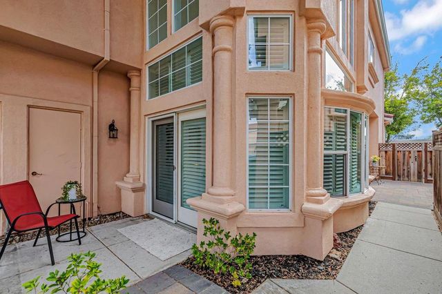 2122 Vizcaya Way, Campbell, CA 95008