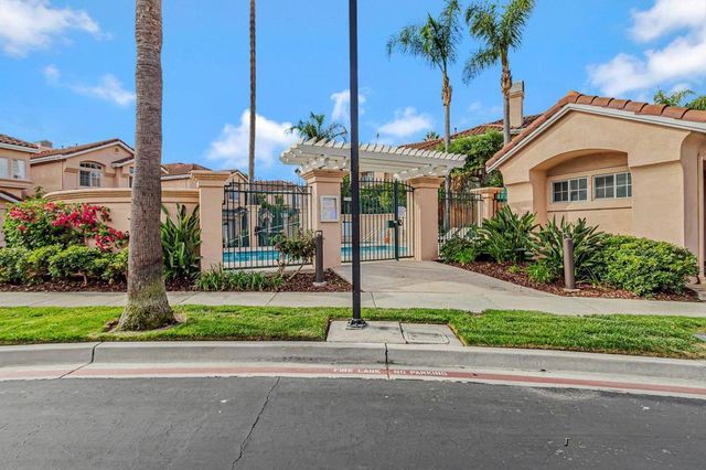 2122 Vizcaya Way, Campbell, CA 95008