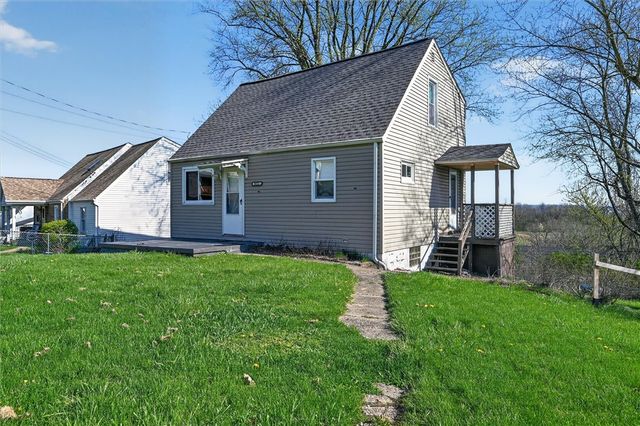 622 Ascension Dr, West Mifflin, PA 15122
