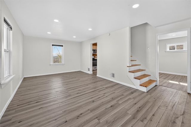 622 Ascension Dr, West Mifflin, PA 15122