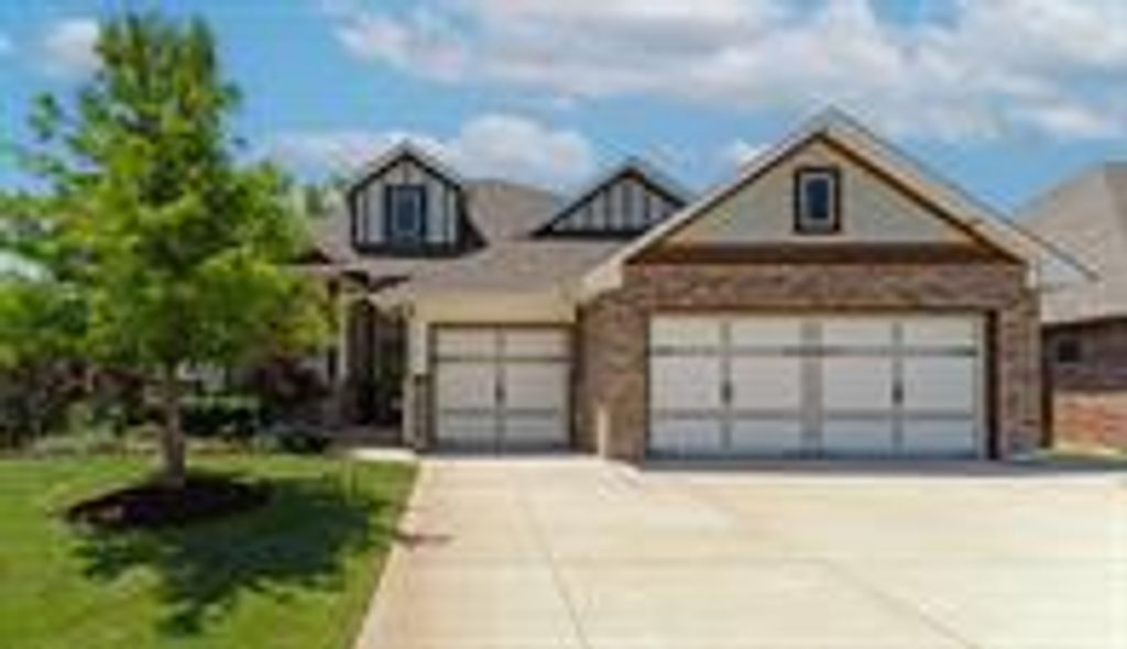 6816 SE Jay Crest Drive, Edmond, OK 73034