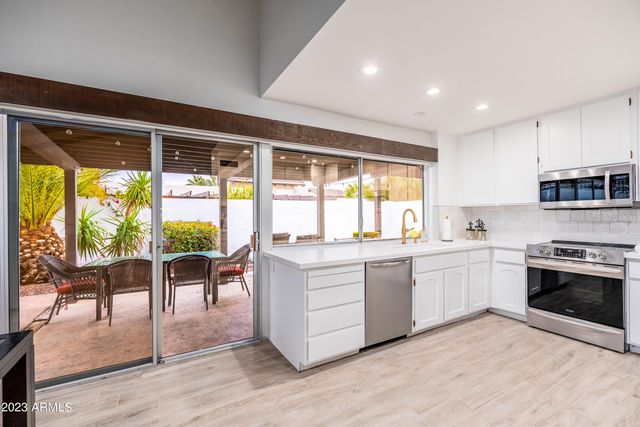 7733 E HUBBELL Street, Scottsdale, AZ 85257