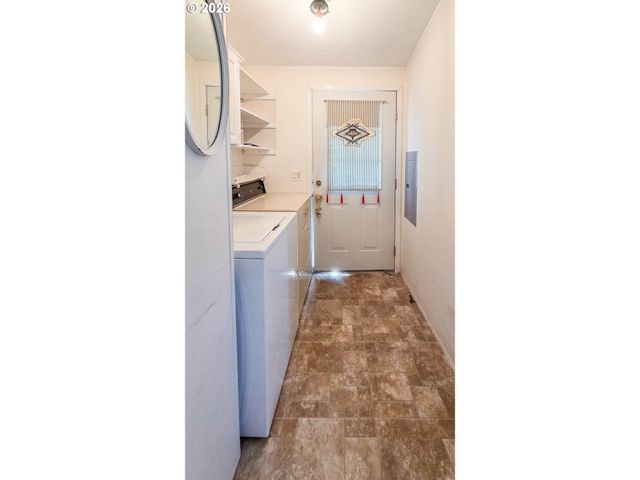 1200 E CENTRAL Ave 128, Sutherlin, OR 97479