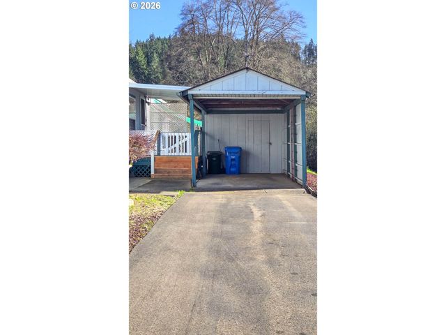 1200 E CENTRAL Ave 128, Sutherlin, OR 97479